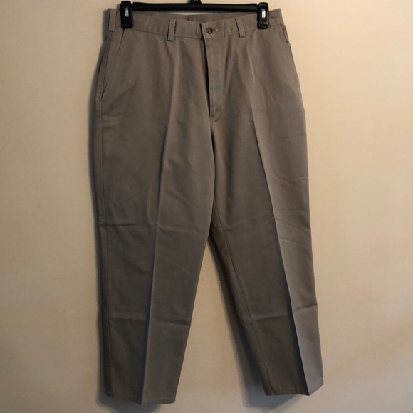 Men’s St. John’s bay 34wx29L dress pants - Picture 1 of 2